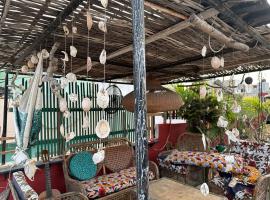 Fadidi House, Bed & Breakfast in Dakar