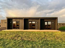 REY Stays - Small & Cozy Studio, Lodge in Höfn