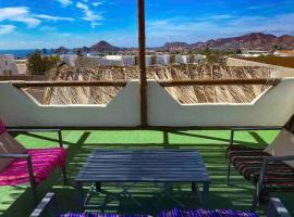 Casa de campo en Cabo San Lucas, hotel u gradu 'El Pueblito'