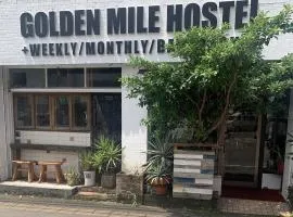 ゲストハウス Golden Mile Hostel 
