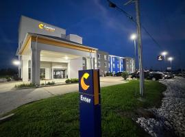 Comfort Suites Jackson-Cape Girardeau, khách sạn ở Jackson