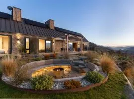 Sicilian Luxury Retreat Main House and Loft