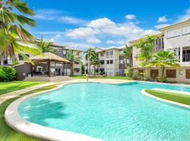 Little Palm- Resort Getaway, apartman u gradu 'Edge Hill'