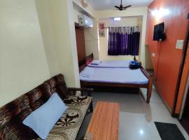 OYO Flagship Adhunik Lodge, ξενοδοχείο σε Bhilai