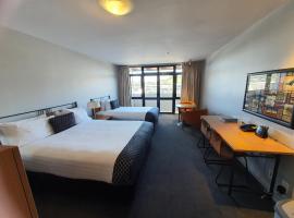 Off Broadway Motel, hotel cerca de Newmarket, Auckland