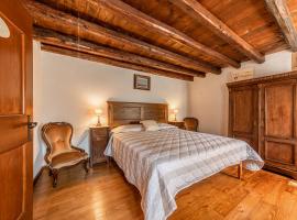 GuestHouse Baldi: The Perfect Refuge between Vineyards and Nature, hotel com estacionamento em Ogliano