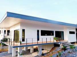 Sam Lanta, kh&aacute;ch sạn th&acirc;n thiện với th&uacute; nu&ocirc;i ở Phra Ae beach