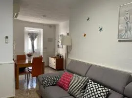 Lleida 25, casa a planta baixa amb àmplia terrassa equipada amb barbacoa