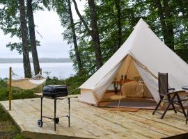 Glamping Bolmen, Seaview, free canoe、Odensjöのグランピング施設