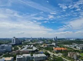 Accura by SMhub at Cybersquare