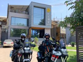 Cube House Osh, hotel v destinaci Osh