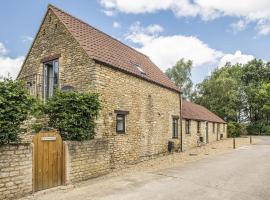 The Milking Parlour, hotel with parking in Malmesbury