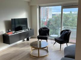 Luxury Apartment in Berchem-Antwer: Anvers'te bir kiralık tatil yeri
