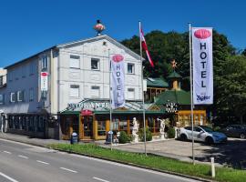 Zemu izmaksu kategorijas viesnīca Höckner Plaza Hotel pilsētā Attnang-Puchheim