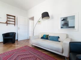 Giuka Apartment by Quokka 360 - close to the station, apartment in Massagno