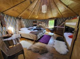 Hardanger Basecamp, hotel in Osa