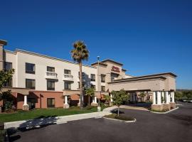 Hampton Inn & Suites Paso Robles, отель в городе Пасо-Роблс