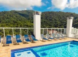 Apartamentos 300m Praia das Toninhas - vista para a serra do mar