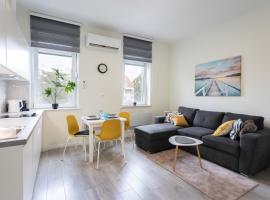 Bright and Modern apartments in City Center, apartment in Zagreb