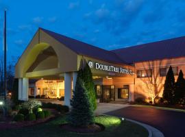 DoubleTree Suites by Hilton Hotel Cincinnati - Blue Ash, viešbutis mieste Šaronvilis