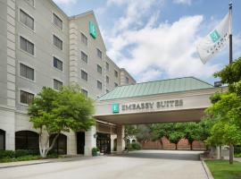 Embassy Suites by Hilton Dallas Near the Galleria, hotelli kohteessa Dallas alueella Galleria