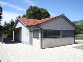 KUĆA ZA ODMOR KIARA, holiday rental in Grude