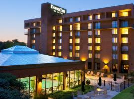 DoubleTree by Hilton Hotel Syracuse, hotel em East Syracuse