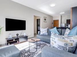 The Sunrise Waterfall, hotel in Midrand