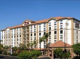 Hampton Inn & Suites Anaheim Garden Grove, hotel u gradu Anahajm