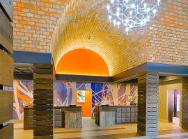 Embassy Suites by Hilton Denver Central Park, hotel in Denver