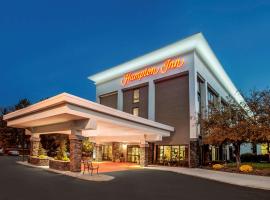 Hampton Inn Ann Arbor-South: Ann Arbor şehrinde bir golf oteli