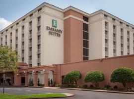 Embassy Suites Baton Rouge, hotell i Baton Rouge