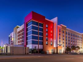 Hilton Garden Inn Columbia Downtown, hotel a prop de Aeroport de Columbia Owens Downtown - CUB, 