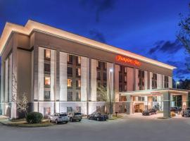 Hampton Inn Columbia Northeast-Fort Jackson Area, hotel con alberca en Columbia