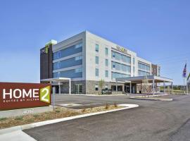 Home2 Suites by Hilton Stow Akron, מלון בStow