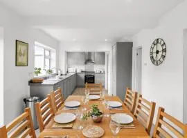 Stunning 4 bedroom home near cotswolds and Stratford upon avon