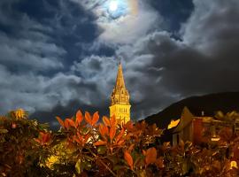 BASIA, Lourdes - centre , quartier historique Sanctuaires a 7 min a pied, villa em Lourdes