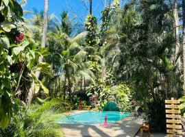 Norte Nosara - Steps to Playa Guiones, hotel v destinaci Nosara