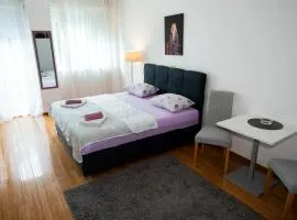 Marilyn Monroe 2 Apartman