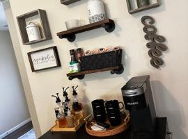 The Coffee Pitstop!, cabaña en Saint Robert