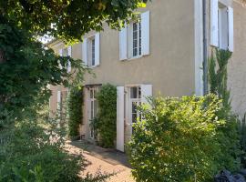 Maison Dulcis, holiday rental in Saint-Maixant