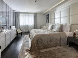 Hotel 9