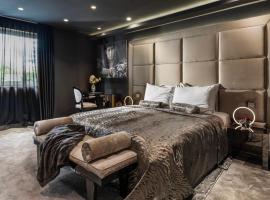 Hotel 9, hotel rom&aacute;ntico en Zagreb