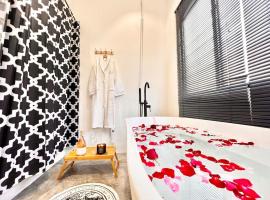 Studio S Conceptual Homestay Station 18 - Ipoh, svečius su gyvūnais priimantis vie&scaron;butis mieste Ipohas