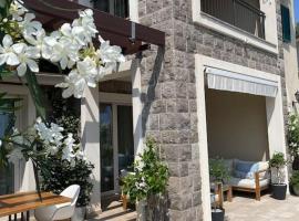 Lustica Bay Marina Studio****, itsepalvelumajoitus Radovićissa