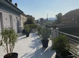 Central River Apartment