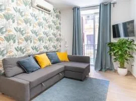 Four Luxury Apartment
