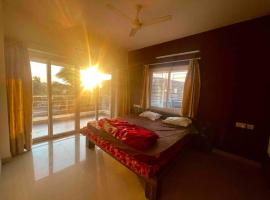 3BHK Luxurious Apartment (AC/TV/Kitchen), hotel familiar en Mangalore