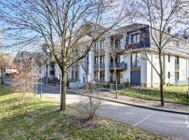 Neue stillvolle Wohnung im Steinbach Palais, ideale Lage, alojamiento con onsen en Bad Saarow