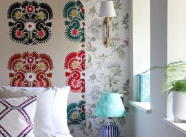 The Pear Tree Inn, hotel con estacionamiento en Bury St Edmunds